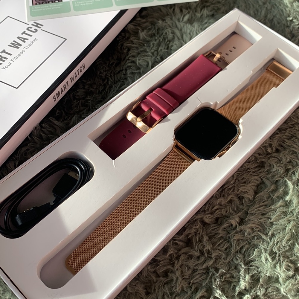 Smartwatch - Picture 3 of 3